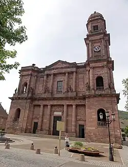 Église abbatiale Notre-Dame.
