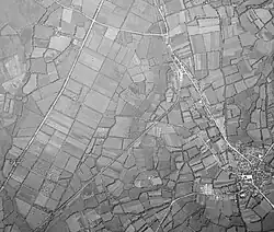 Photographie en 1952 du futur terrain où sera implanté l'aérodrome de Guiscriff.