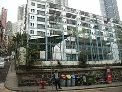 Ancien quartier familiaux de la police de Hollywood Road avant sa rénovation, en 2007.