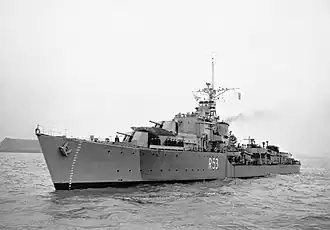 illustration de HMS Undaunted (R53)