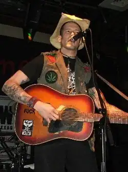 Description de l'image Hank_Williams_III_SXSW_2006_crop.jpg.