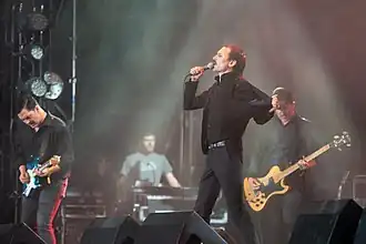 Description de cette image, également commentée ci-après