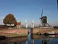 Heusden, moulin sur le port