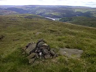 Vue du sommet en direction du sud-ouest, vers Kinder Scout.