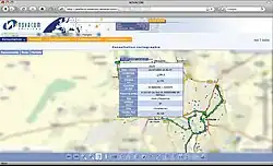 Historique des derniers déplacements d'un véhicule sur fond cartographique Webraska. Notez la remontée de diverses informations telles que la vitesse du véhicule, la proximité d'un point d'intérêt ainsi que le nom de la rue par géocodage inverse.