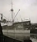 SS 'Margarethe Cords', Déchargement de bois importé au quai de P&K, 1929.