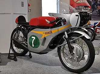 Image illustrative de l’article Honda RC166