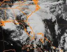 Ouragan Bob, au large de la Caroline du Sud, catégorie 1