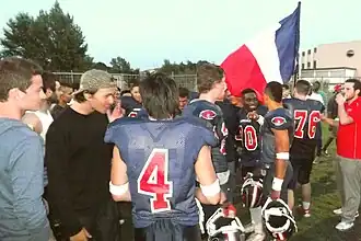 Hurricanes champions de France juniors 2013 (victoire en finale contre les Chevaliers d'Orléans).
