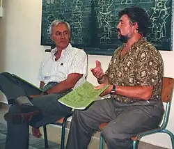 JG IMBAR et ANDRE CHERET intervenant dans une classe de CM1 à Orléans.