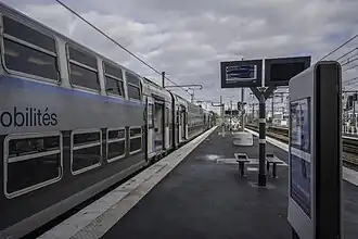 Z2N de la ligne C à quai.