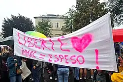 Manifestation et banderole.