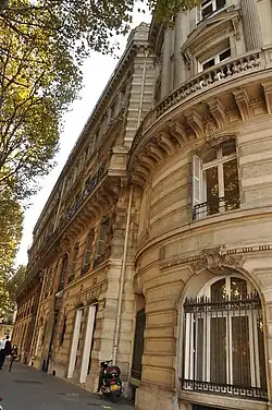 Immeuble au 243 boulevard Saint-Germain où habita Pauline Viardot.