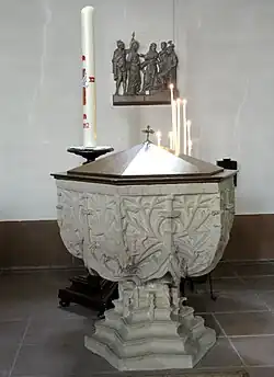 Fonts baptismaux (XVe et XVIe&nbsp;siècles).