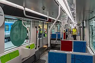 Intérieur d'une rame MR6V.