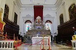 Le chœur et l'abside de la cathédrale.