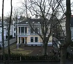Ambassade à Oslo.
