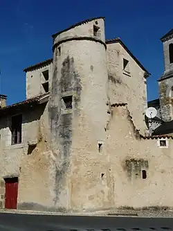 La tour Saint-Jacques.