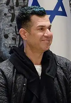 Description de cette image, également commentée ci-après