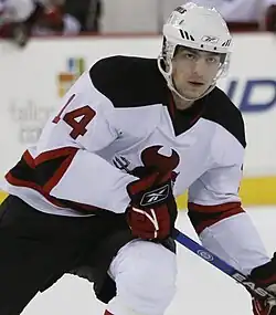 Photographie couleur d'un joueur de hockey sur glace