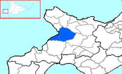 Carte bicolore montrant l'emplacement du district d'Iwanai dans la sous-préfecture de Shiribeshi.