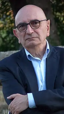 Description de cette image, également commentée ci-après