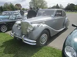 Drophead coupé.