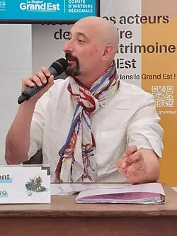 Description de cette image, également commentée ci-après