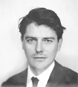 Jean-Pierre Mocky(Pierre)