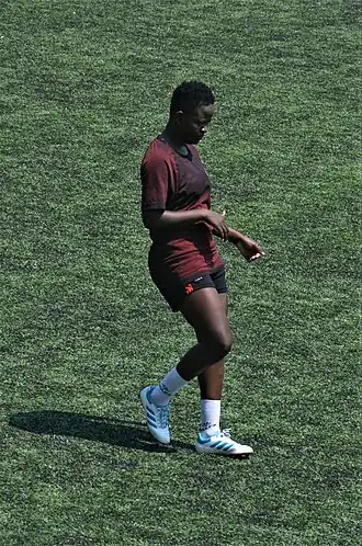 Image illustrative de l’article Jentrix Shikangwa