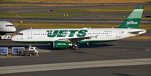 Un avion de JetBlue aux couleurs des New York Jets
