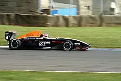 Jon Lancaster au volant lors du championnat de l'Eurocup Formule Renault en 2007