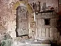 Porte ancienne.