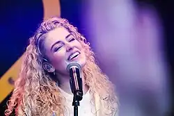 Description de l'image Julia - De Warmste Week.jpg.