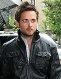 Justin Chatwin dans le rôle de Steve Wilton / Jimmy Lishman / Jack.