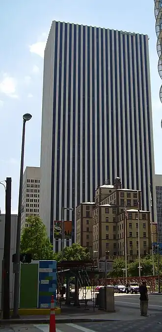 illustration de KBR (entreprise)