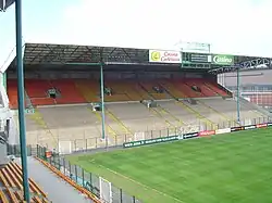 Tribune Charles Paret, Kop nord, avant rénovation.