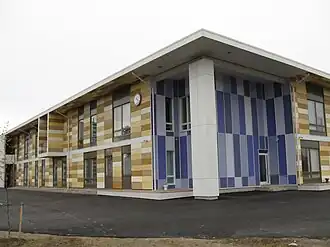 2014: Kastellin monitoimitalo