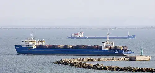 Barge de transport ferroviaire Annenkov en 2006.