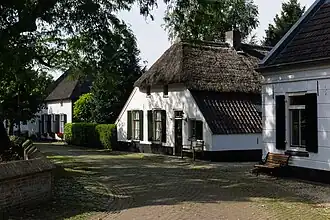 Vue de la rue de l'église.
