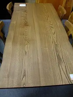 bois de Castanea crenata utilisé en menuiserie