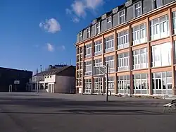 Description de cette image, également commentée ci-après