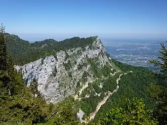 La Buffe vue depuis la Sure avec vue sur le Voironnais.