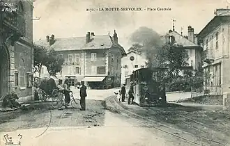 Un train à la Motte-Servolex.