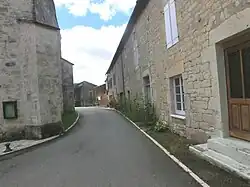 Ruelle près de l'église..