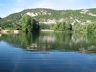 Vue du lac de Glandieu.