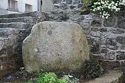 Fragment supérieur de la statue-menhir de Laucate