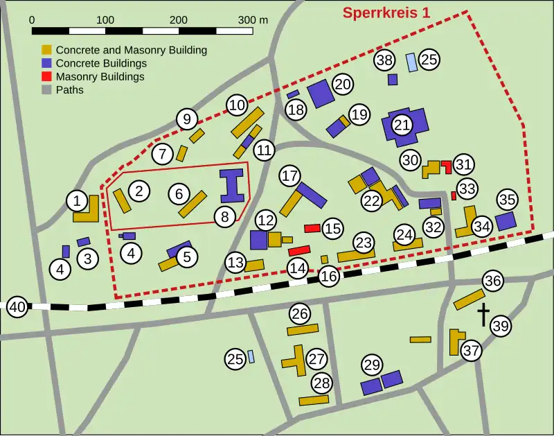 Plan de masse en couleurs du site de la Wolfsschanze, reprenant l'emplacement des bâtiments