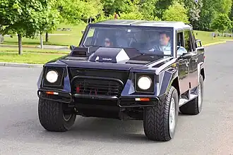 Lamborghini LM002