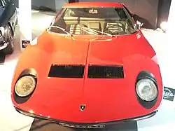 Lamborghini Miura P400 S.